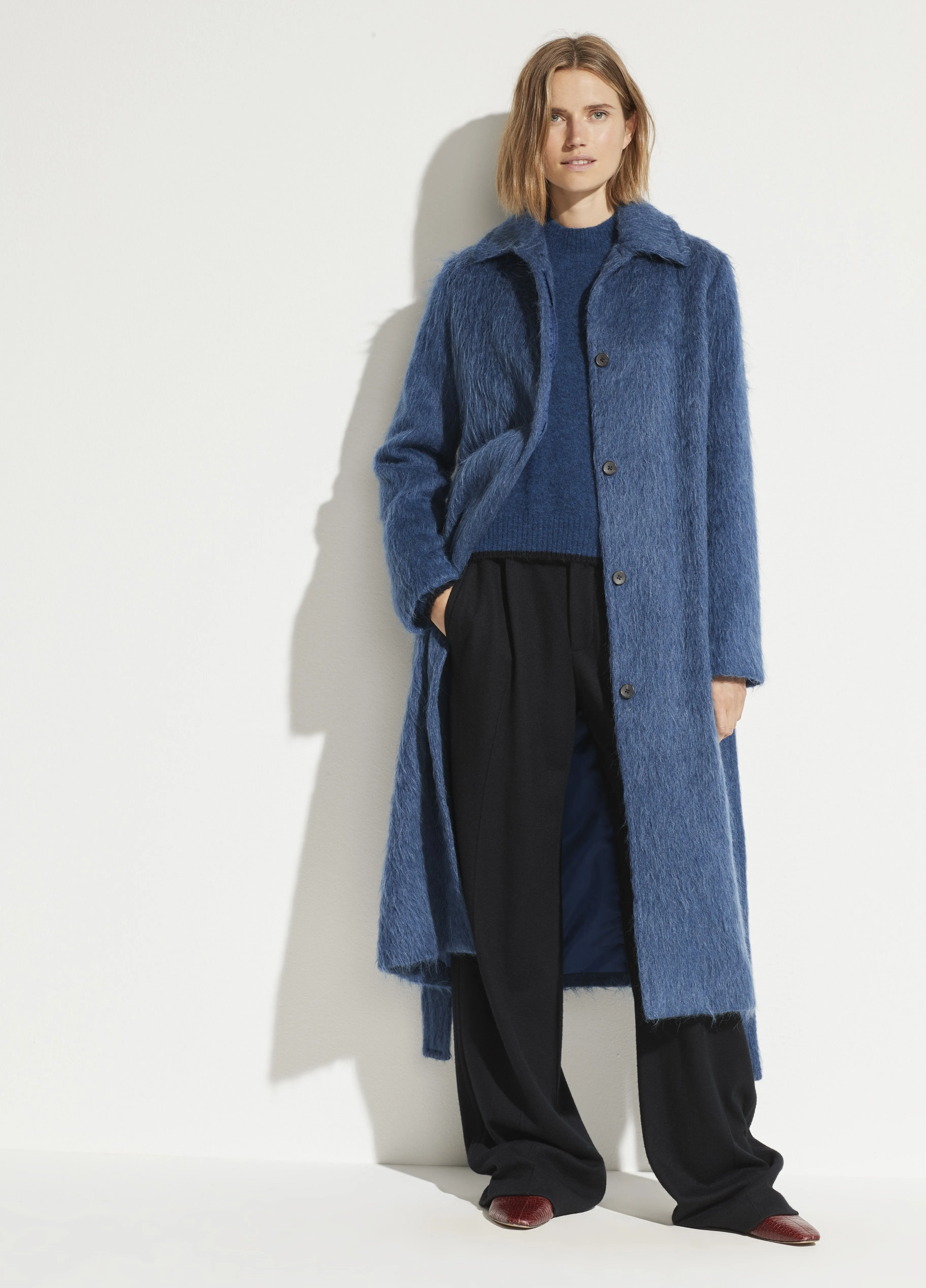 Belted Slim Coat in Dark Azurite