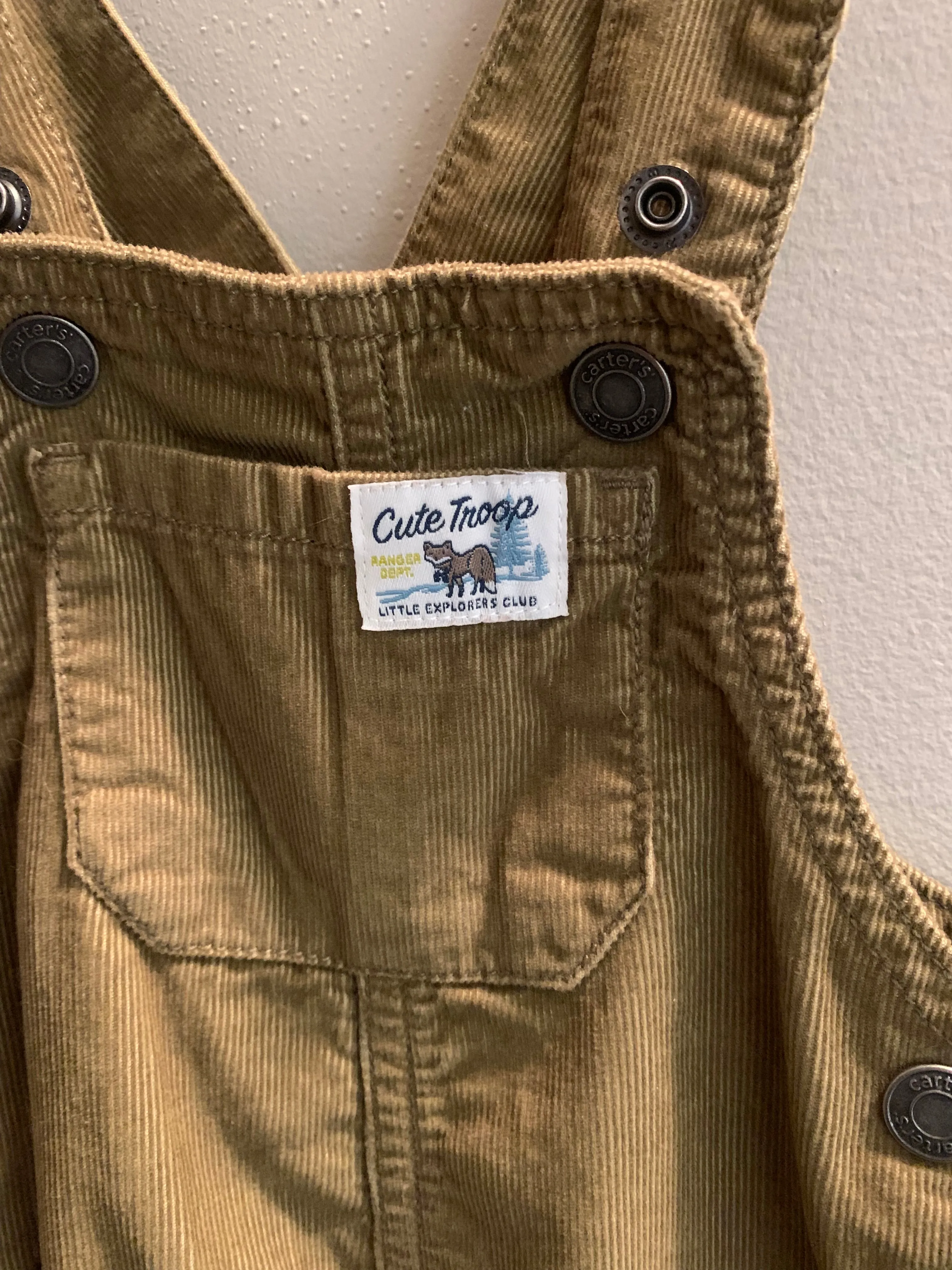 Carter’s Green Corduroy Baby Overalls Sz 6 months