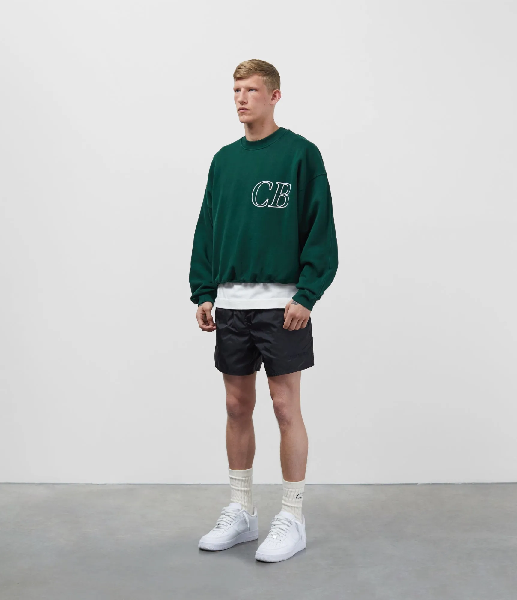 CB ITALIC OUTLINE SWEATSHIRT