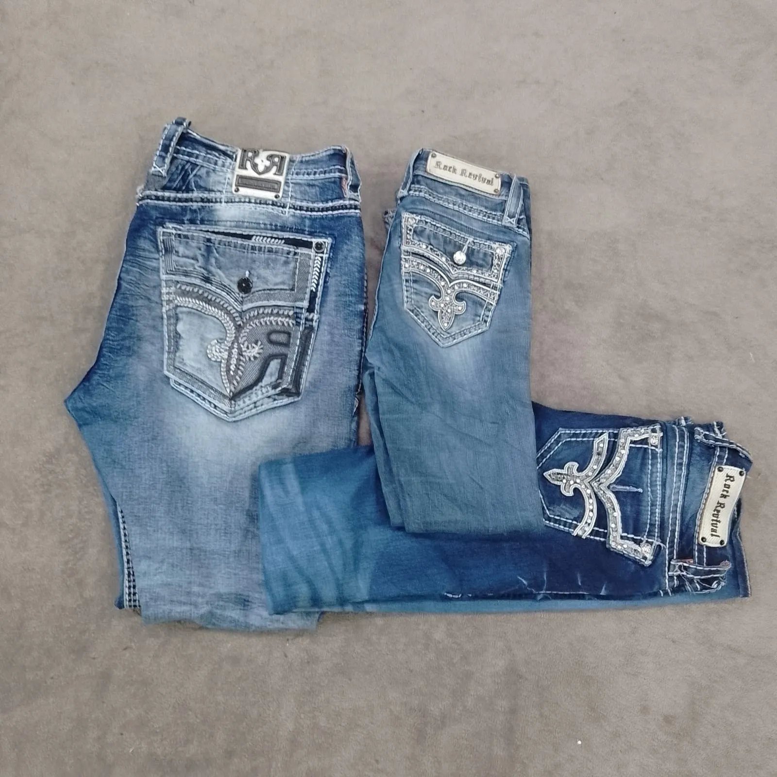 CR2675 Rock Revival Flare Jeans - 30 Pcs