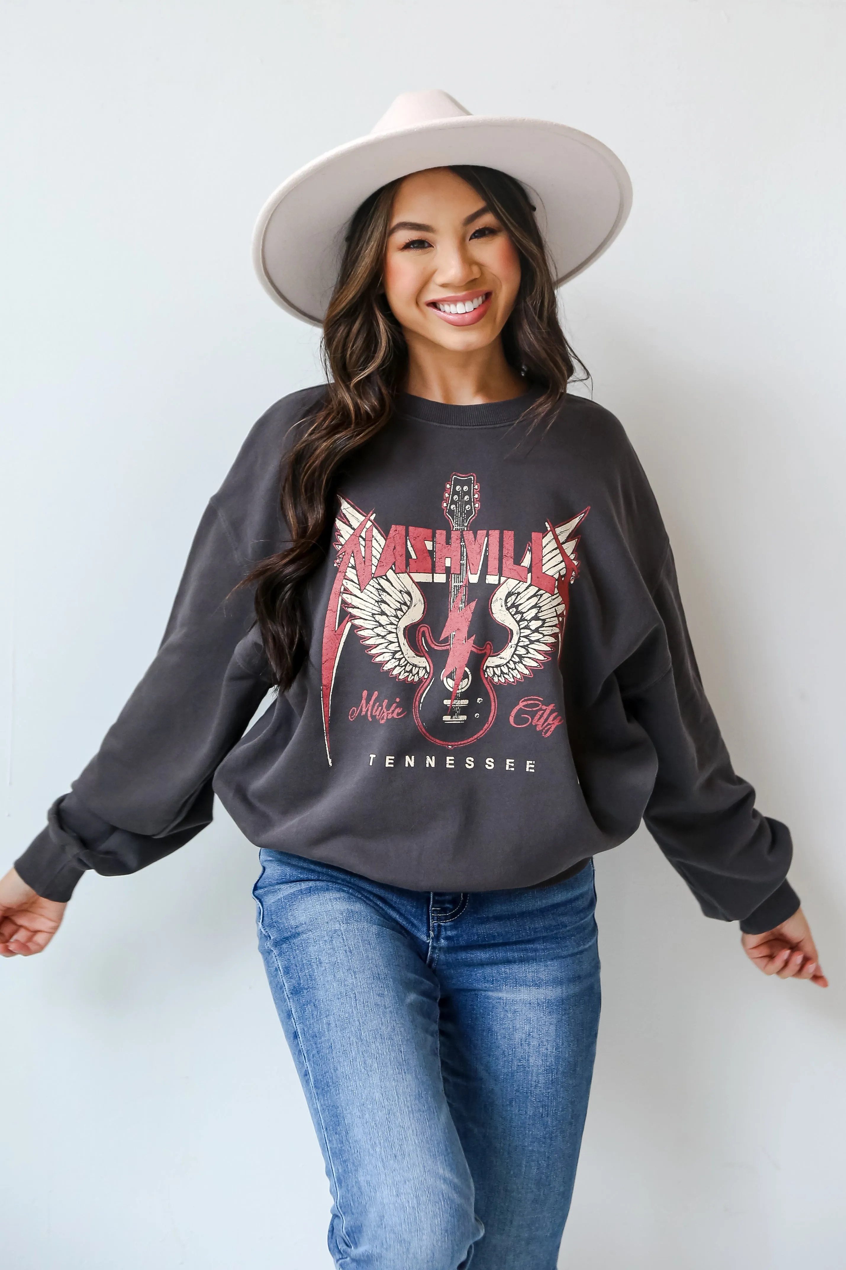 FINAL SALE - Black Nashville Tennessee Music City Sweatshirt