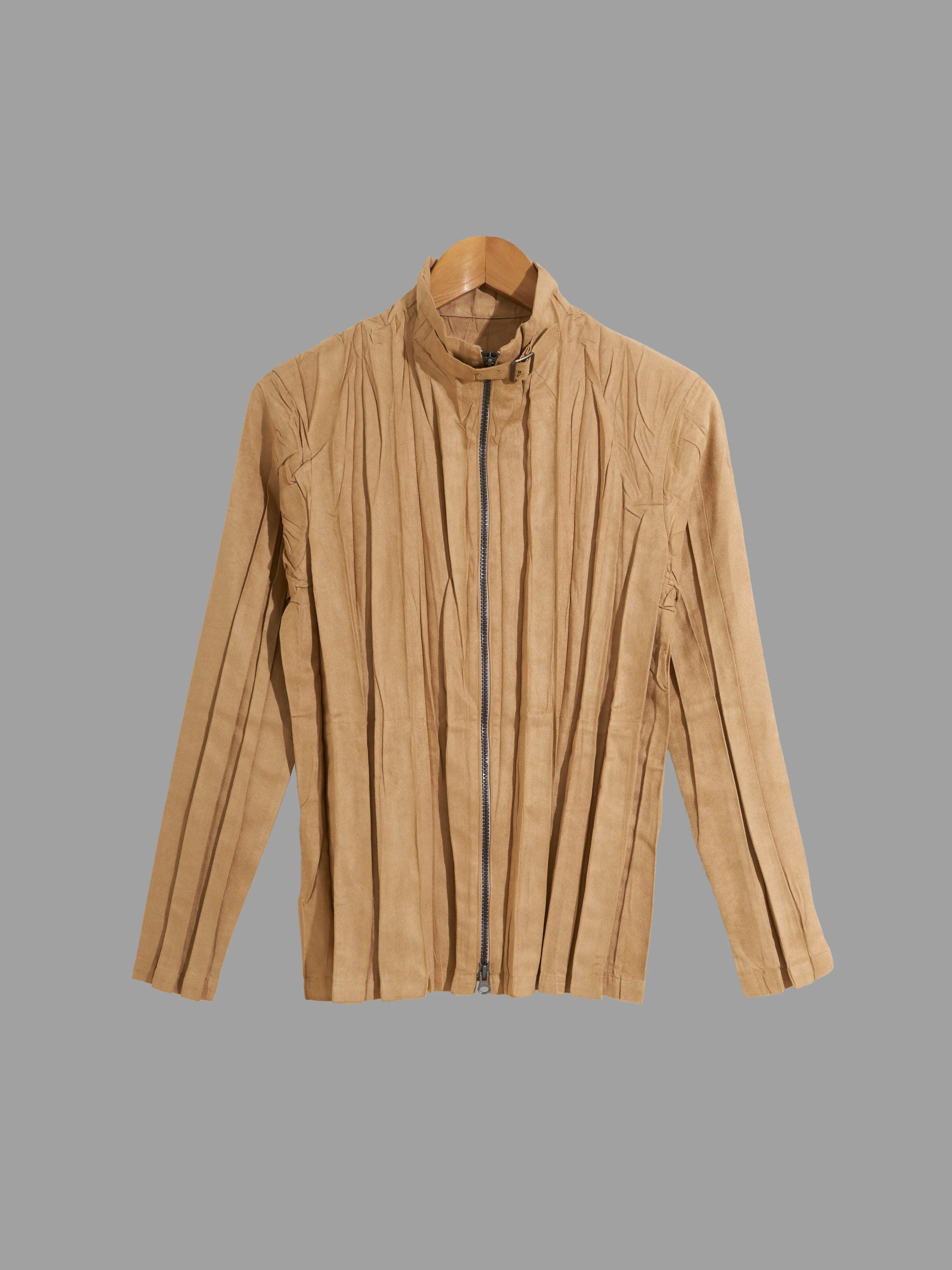 Issey Miyake beige creased polyester faux suede high neck zip jacket - size 2 M