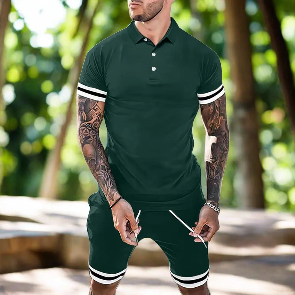 Men Striped Print Hem Polo Shirt & Side Pocket Drawstring Shorts Set