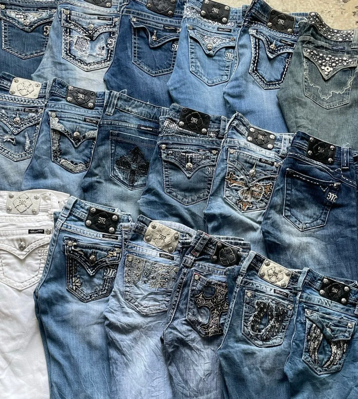 Miss Me jeans -30 pieces