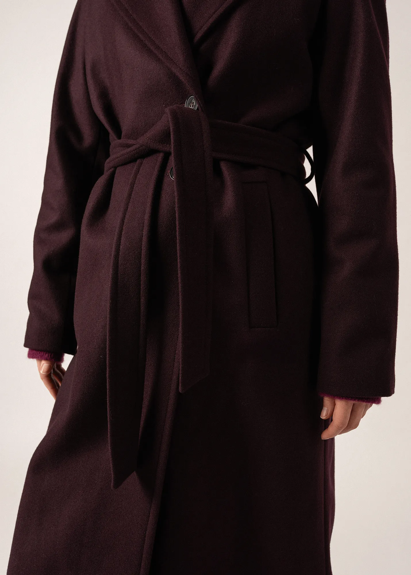 Ste Enora Classic Coat - long and belted (PRUNE FONCE)