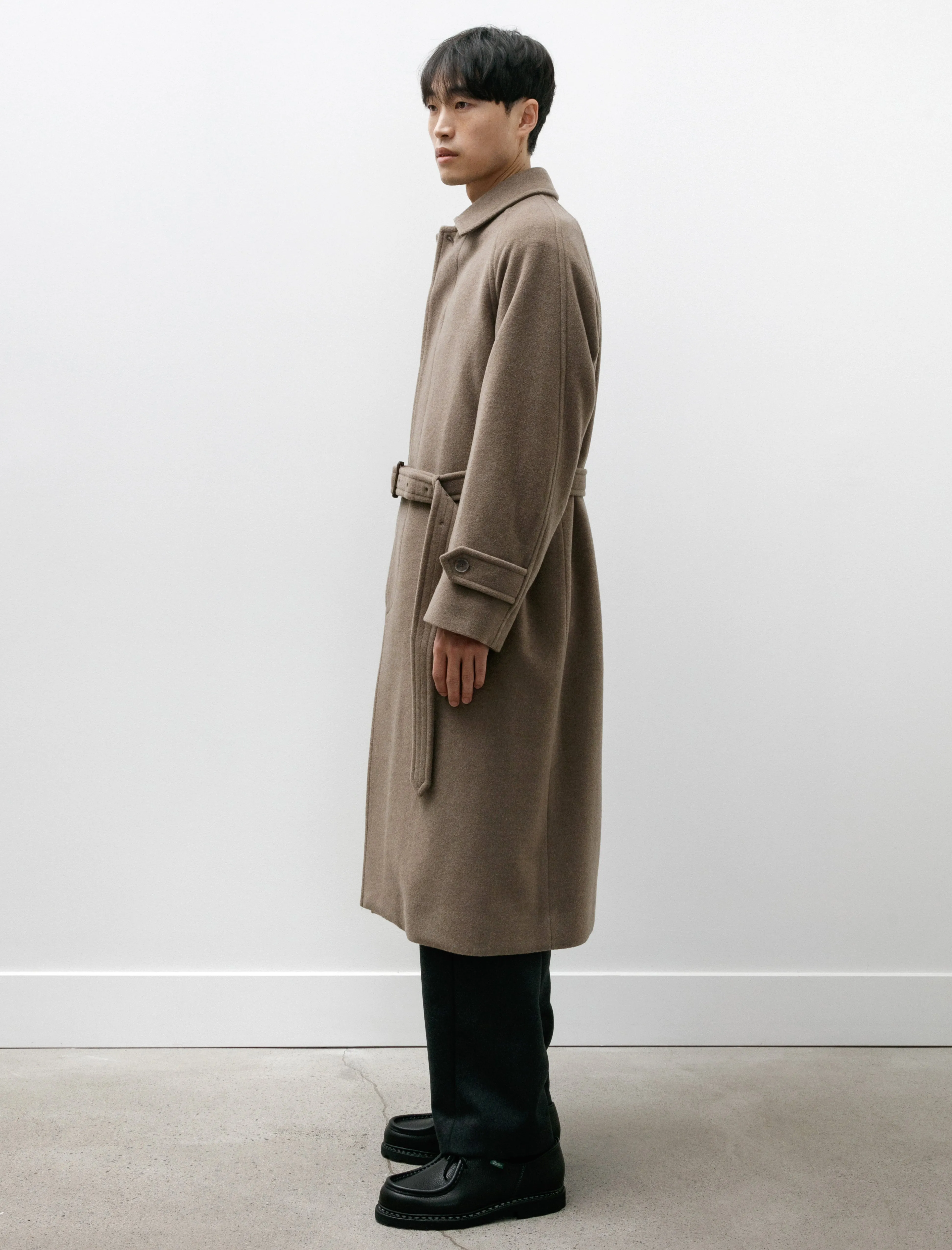 Super Fine Mosser Wool Soutien Coat Khaki Beige