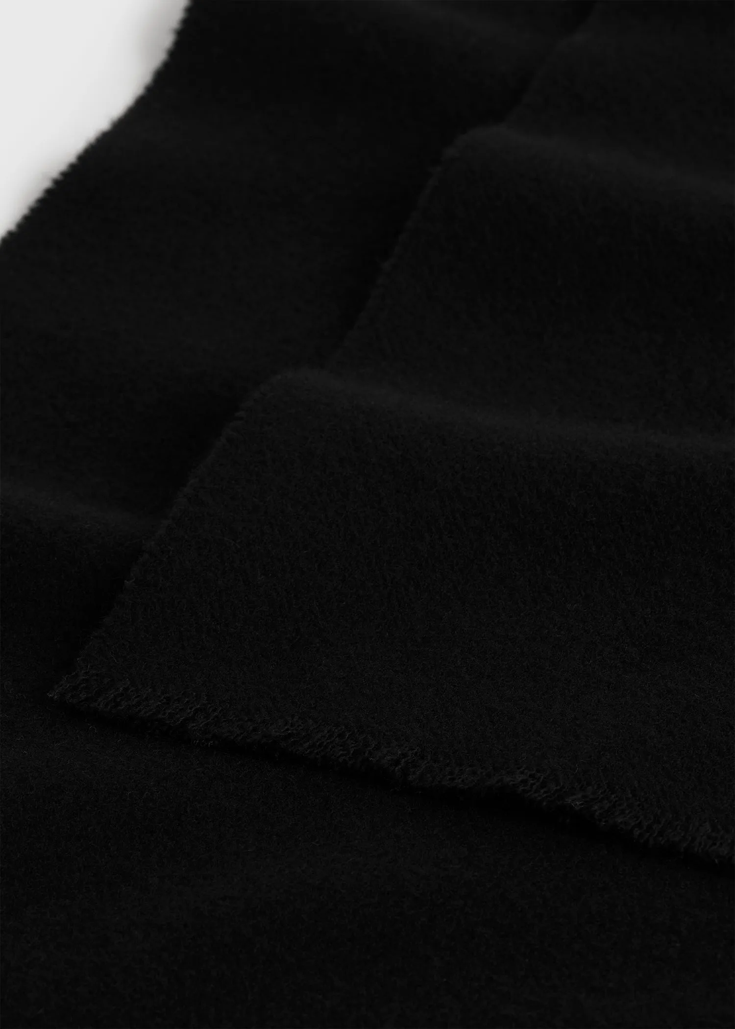 Wide classic wool scarf black